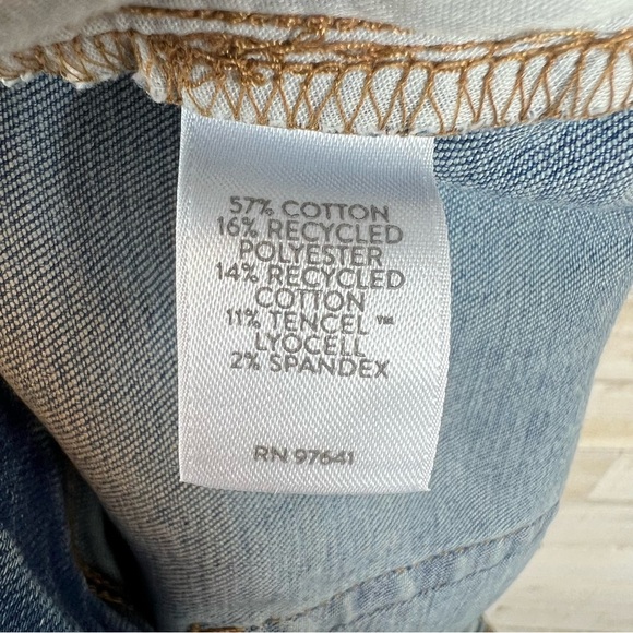 J Jill Denim‎ Jean Bermuda Shorts Womens Plus Size 28 Blue Stretch Whiskering - Picture 6 of 11